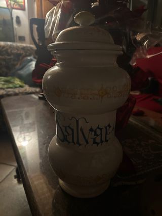 Vaso decorativo in ceramica