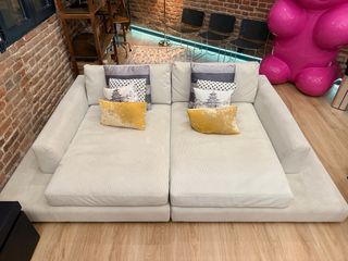 Divano chaise longue bianco