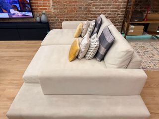 Divano chaise longue bianco