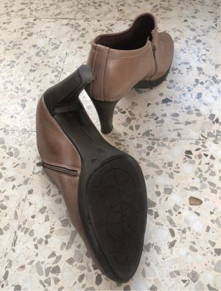 Botines tacón mujer piel beige