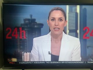 Smart TV Philips 55 Negro. Leds mal lado izqdo.