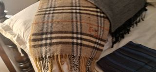 3 sciarpe da uomo ..10 euro 1 solo pezzo