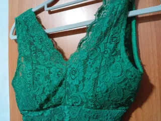 Body de encaje verde