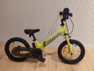 Bicicleta Strider 2 en 1 (equilibrio y pedales)