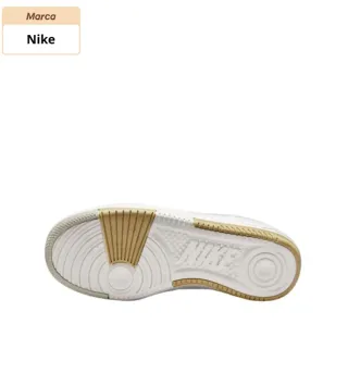 Zapatillas Nike Blancas y beige