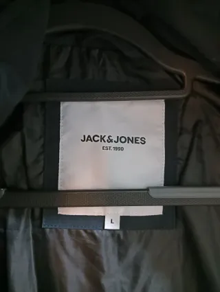 Abrigo Jack Jones Negro con Capucha