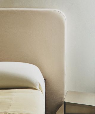 Cabeceros de cama ZaraHome, lino color natural