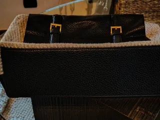 Borsa grande nera e grigia