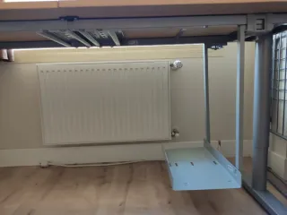 Escritorio IKEA GALANT madera y metal