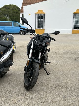 Moto Voge 125R Negra