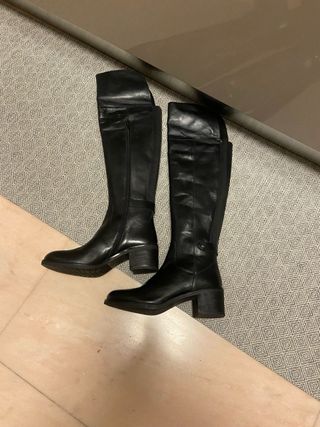 Stivali in pelle, numero 37, al ginocchio, neri