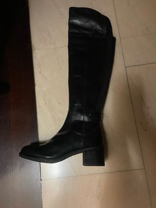 Stivali in pelle, numero 37, al ginocchio, neri