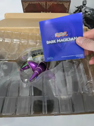 Figura Mago Oscuro Purple Edition F4F