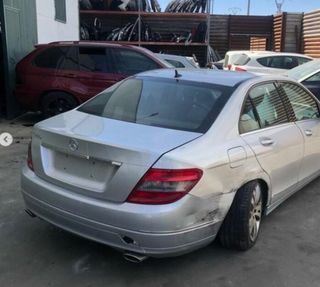 389346 a2048204302 elevalunas mercedes clase c