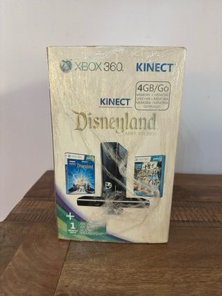Bundle xbox 360 slim 4gb+ kinect boxata Sealed