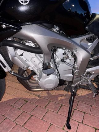Yamaha Fazer 600