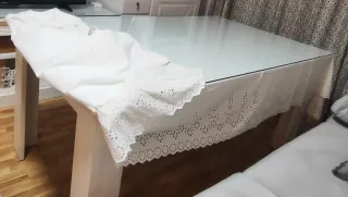 Mesa extensible PORTOFINO blanca incluido cristal