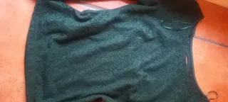 Camiseta encaje verde botella