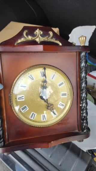 Orologio da camino in legno vintage