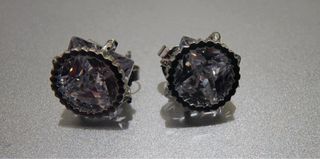 Orecchini d’acciaio a forma di rombo- mai usati