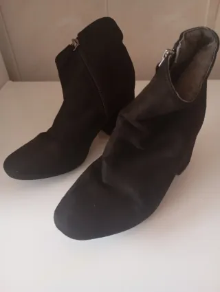 Botas de tacón negras