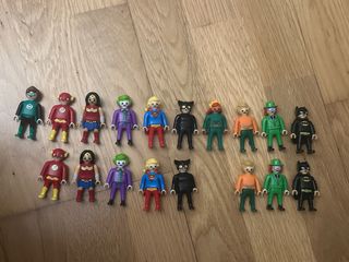 Figuras Playmobil DC Kinder Sorpresa