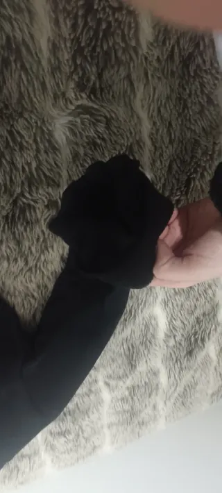 Vestido negro manga larga