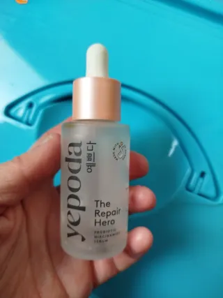 Frasco vacío Yepoda The C-Tox o Tbe Repair Hero