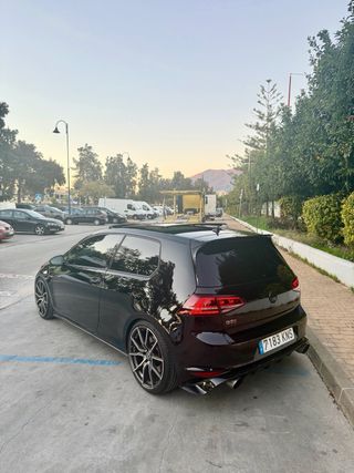 VOLKSWAGEN GOLF GTI MK7