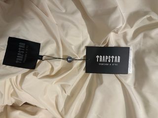 Chaqueta Trapstar Beige