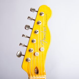 Fender Modern Player Telecaster Plus Honey Burst