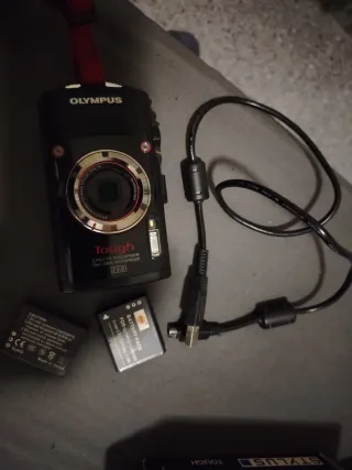 Camara olimpus tg3 .