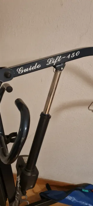 Grua geriatrica con bateria