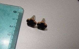 Orecchini fiore acciaio dorato e rosso