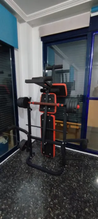 Banco de pesas y abdominales