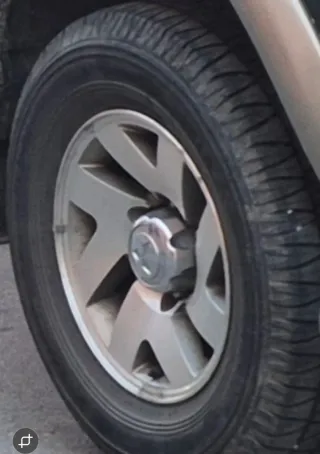 Llanta Mitsubishi Montero Sport