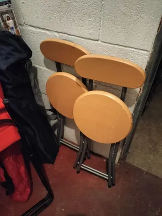 Taburetes medianos madera y metal