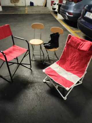 Taburetes medianos madera y metal