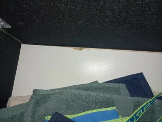 Cama canapé acolchada verde NO INCLUYE COLCHÓN.