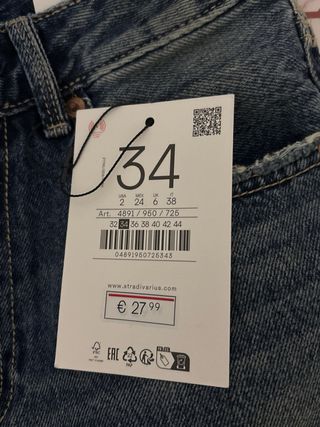 Pantalón vaquero Stradivarius Talla 34