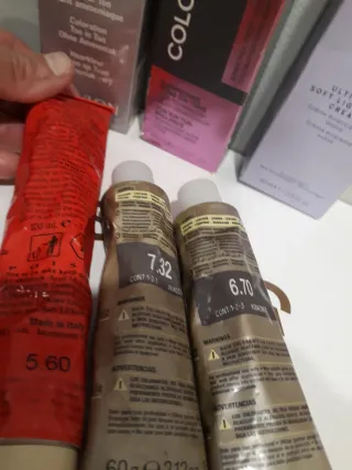 Lote tintes capilares Montibello y Revlon