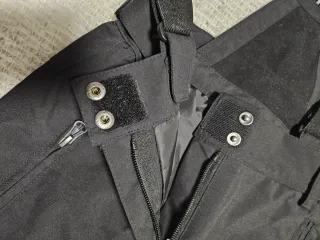 Pantalones esquí niño/a Kiltec negros, T.10, 140 c