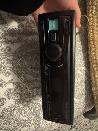 Radio Alpine UTE-81R