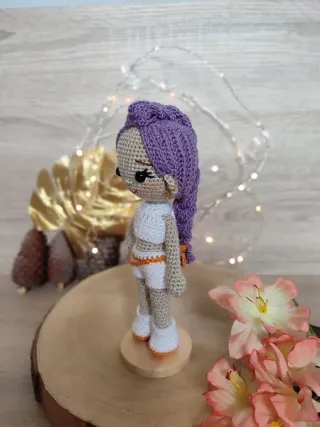 Muñeca K-Pop Rumi hecha a mano