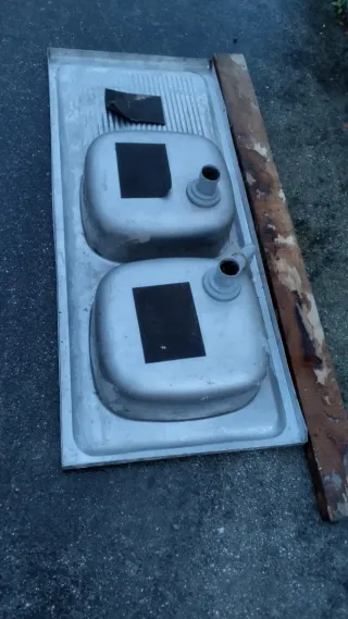 Fregadero doble seno con escurridor