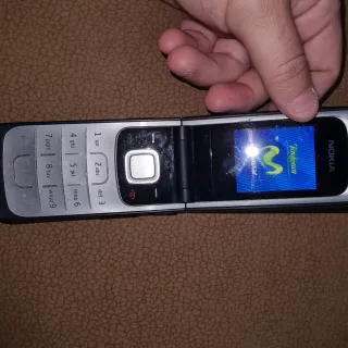 Teléfono Móvil Nokia Abatible Plata/Negro