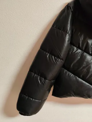 Cazadora de chica talla 40 de Boohoo nueva.