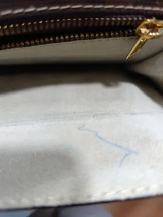 Portadocumentos  Marrón y Dorado