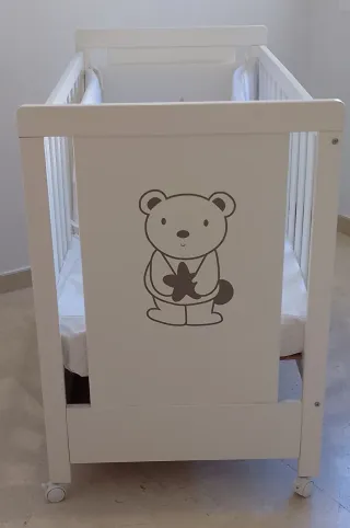 Cuna, bañera y amaquita (lote) URGE VENTA