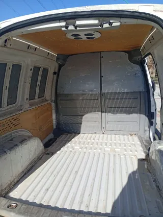 Volkswagen Caddy 2006